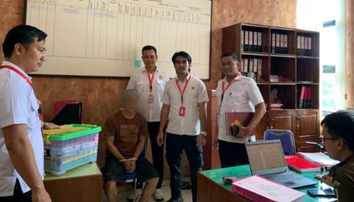 Tersangka Korupsi ADD Pekon Sukamernah Dilimpahkan ke Kejaksaan Negeri Tanggamus