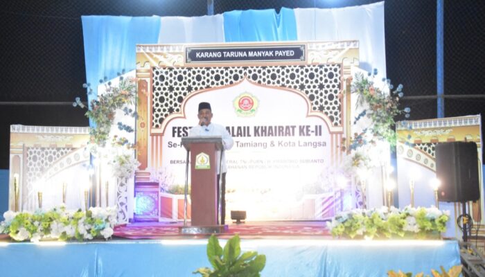 Buka Festival Dalail Khairat, Pj Bupati Asra Ajak Masyarakat Syiarkan Budaya Islam
