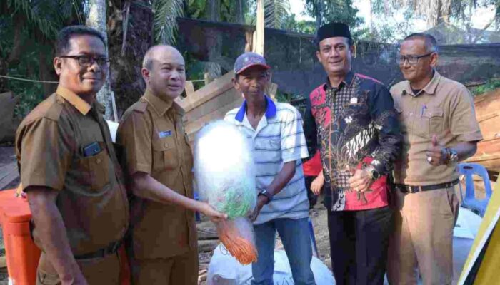 Salah 1 Kelompok Nelayan Dipaya Udang Seruway, Mengaku Jual Perahu Motor Bantuan dari Dinas Pangan, Kelautan dan Perikanan Dikarenakan Oleng