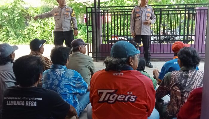 Kegiatan Bimbingan Teknis Peningkatan Kapasitas Linmas Desa Pasir Ampo