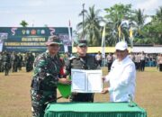 Pj Bupati Asra Menghadiri Penutupan Kegiatan TNI Manunggal Membangun Desa Reguler ke 119