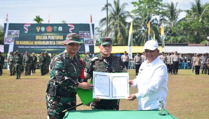 Pj Bupati Asra Menghadiri Penutupan Kegiatan TNI Manunggal Membangun Desa Reguler ke 119