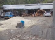 Pabrik Peleburan Timah Diduga Langgeng Beroperasi Tanpa Izin Di Area Zona Hijau
