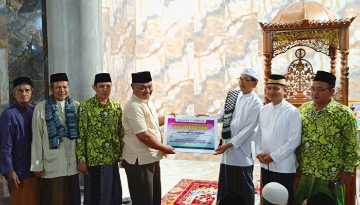 Melalui TARLING, Mesjid Ismatul Khasanah Tigaraksa Terima Bantuan Pemerintah Kabupaten Tangerang