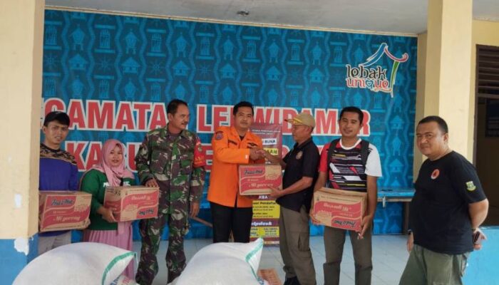 Akibat Meluap Sungai Cisimeut 216 Rumah Terendam Banjir