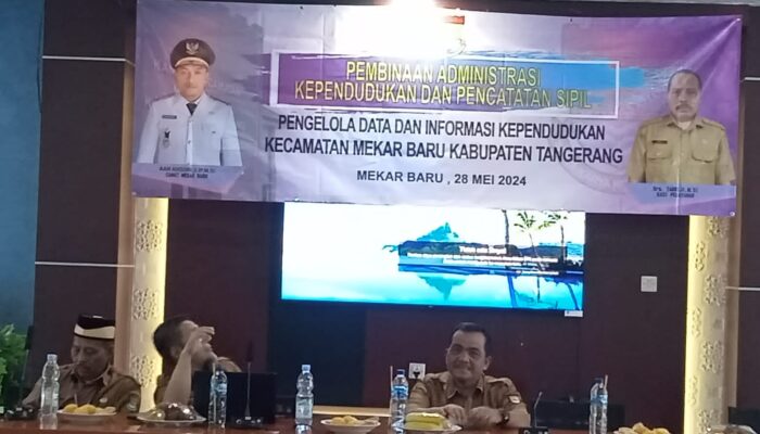 Pembinaan Administrasi Kependudukan Dan Catatan Sipil Terhadap Sanksi Hukum Administrasi