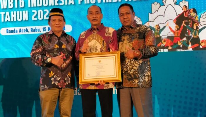 Pemkab Aceh Tamiang Terima Sertifikat WBTb dari Kemendikbud Ristek