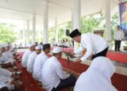 Peusijuk Jam’ah Calon Haji, Bupati Pesan Kontrol Diri & Fokus Ibadah
