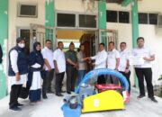 Jaga Kesinambungan Produksi Pangan, Pj Bupati Asra Serahkan Bantuan untuk Poktan