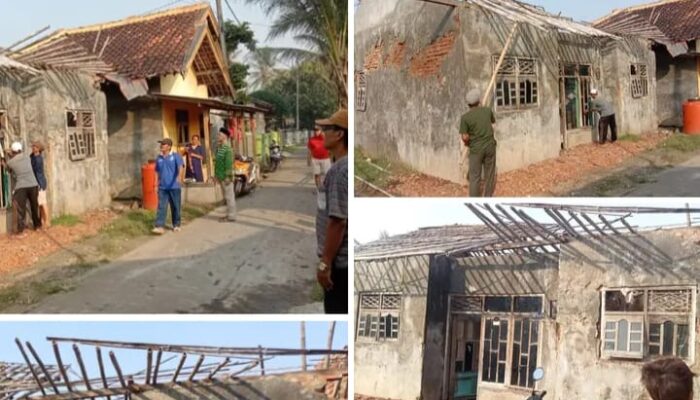 Kades Cirumpak H.Ridwan Afif Memberikan Bantuan Bedah Rumah kepada Pasutri Nanang Jumi