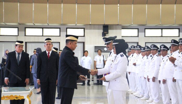 Pj Bupati Tangerang Kukuhkan Perpanjangan Masa Jabatan 244 Kades
