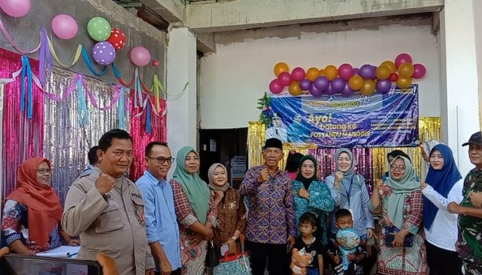 Program Gerebek posyandu Desa Tapos Berlangsung Meriah Dan Antusias
