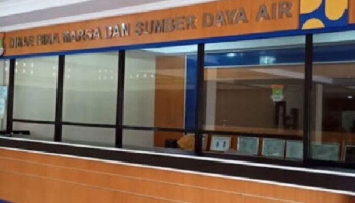 Peningkatan Jalan  Hotmix  Perum Mustika Blok C RT 009/RW 008, Dari Dinas Binamarga  Di Duga Tampa Pengawasan