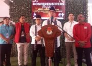 M.Hasbi Asyidiki- Amir Hamzah resmi daftar calon kepala daerah ke KPU Lebak