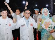Balasan Andra Soni-Dimyati dengan Buket Coklat dan Bunga: Simbol Ketulusan dan Kedamaian