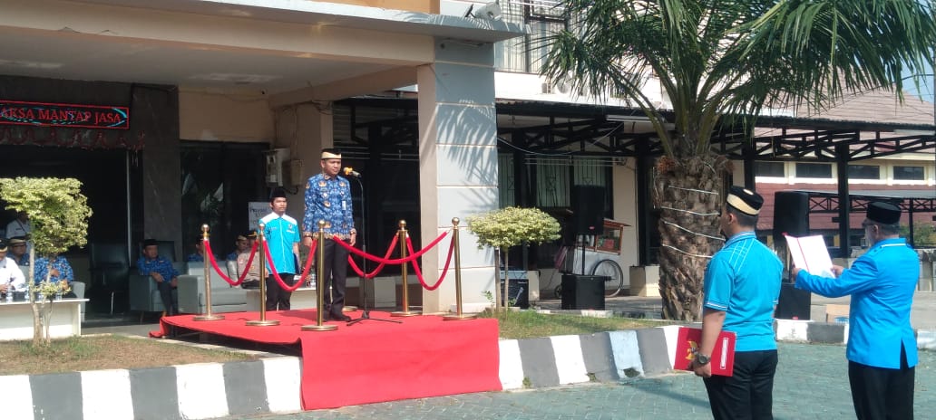 Foto: Camat Tigaraksa Cucu Abdurrosyied Pimpin Upacara Peringatan Hari Sumpah Pemuda Ke-96, Senin 28/10/2024.( Dedi )