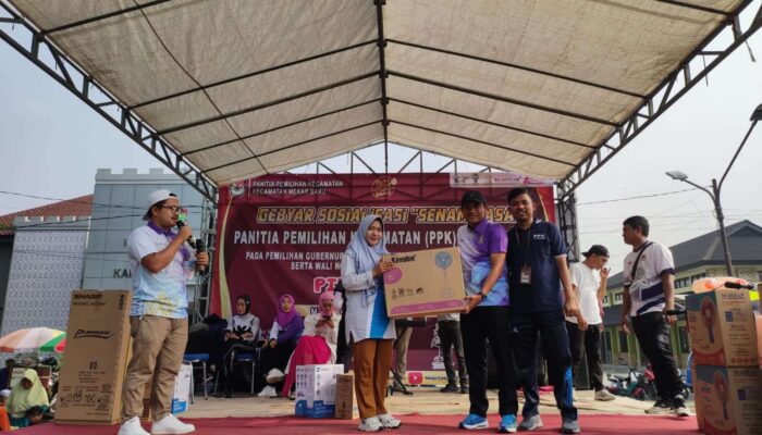 Ajak Datang Ke TPS , PPK Mekar Baru Sosialisasikan PILKADA Lewat Gebyar Senam