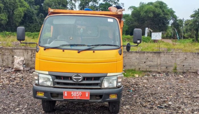 Mobil Dinas LHK Bidang Pertamanan Di Duga Nyambi ngepok Sampah Warga
