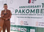 Ditengah Kesibukannya, Camat Gunung Kaler Terus Penuhi Undangan Warga Hadiri Anniversary PAKOMBES