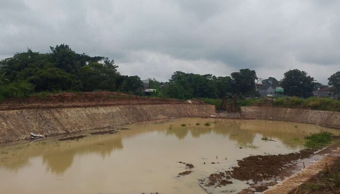 Proyek Embung Sudirman Molor: Indikasi Kekurangan Dana, Pengawasan Dinas Dipertanyakan