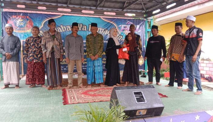 Pemuda Kampung Karang Jetak Gelar Buka Puasa Bersama dan Santunan Yatim Piatu serta Jompo
