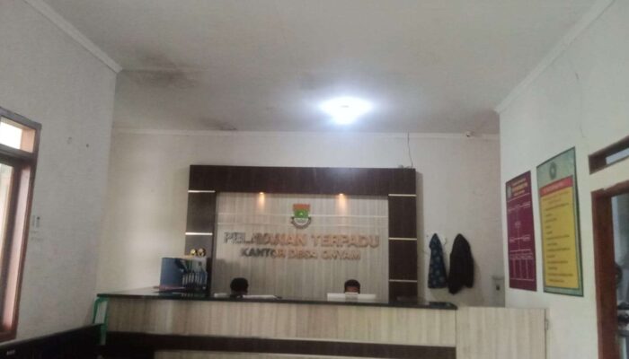 Libur Lebar Usai, Pemerintah Desa Onyam Kembali Berikan Pelayanan Maksimal kepada Warga