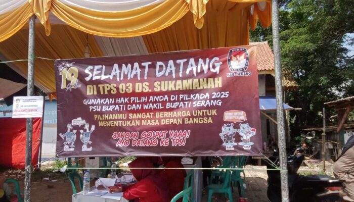 Antusias Warga Sukamanah Warnai PSU Pilkada Serang 2025 di TPS 03