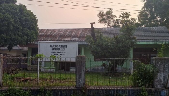 Puskesmas atau Semak Belukar? Pustu Cileles Kumuh, Warga Pertanyakan Ke Mana Anggaran Dinas Kesehatan