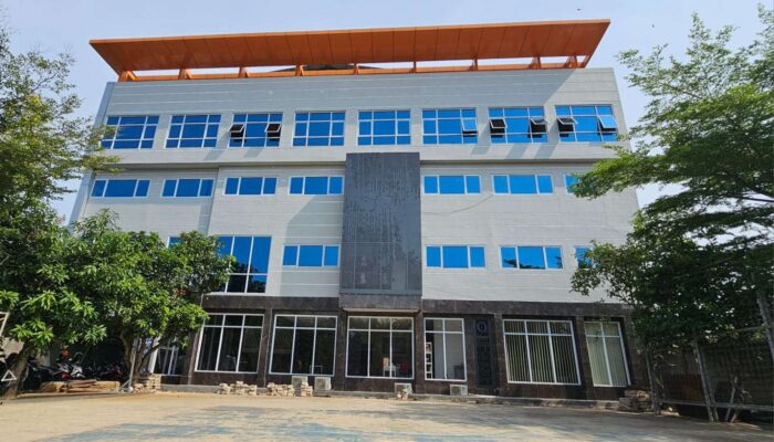 Yarsi Pratama University Buka Beasiswa Kuliah Gratis Plus Uang Saku Hingga 45 Juta!