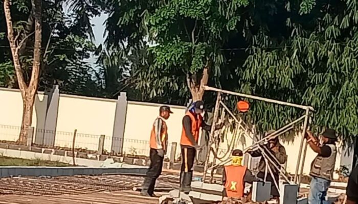 Ketidak pedulian Kecamatan Sukamulya Disorot, Pekerjaan U-Ditch Terpaksa Dibongkar