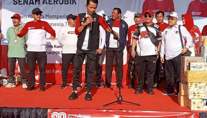 Lomba Gerak Jalan Kecamatan Kresek Meriahkan HUT RI ke-80, Ribuan Peserta Tumpah Ruah