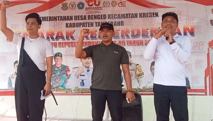 Kepala Desa Renged Dapat Kejutan dari Siswa dan Siswi Anisa Talok di Momen HUT RI ke-80, Santuni Puluhan Anak Yatim