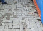 Diduga Asal Jadi, Proyek Pemasangan Paving Blok di Desa Kronjo Dapat Sorotan