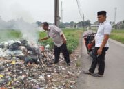 Kades Renged Wawan dan Jaro Leman Pimpin Aksi Bersih-Bersih Sampah