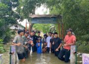 Banjir Tak Kunjung Surut, Kades Renged Wawan Kembali Salurkan Bantuan Sembako kepada Warga