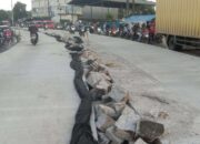 Betonisasi Jalan Raya Serang Km 22 Disorot: Tanpa Galian Awal, Jalan Miring dan Minim Informasi Proyek