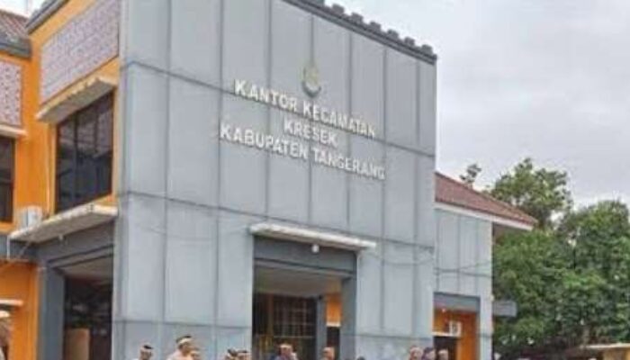 Lebih dari Enam Bulan Lewat Tenggat BPK, Status Aset Mesin Kecamatan Kresek Belum Dijelaskan ke Publik