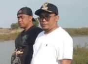 Kades muncung Agus Purwadi SE gandeng ( DLHK) kabupaten Tangerang ggmengatasi sampah sepanjang jalan desa muncung