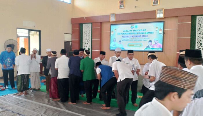 Camat Gunung Kaler Gelar Halal Bihalal dan Pengajian Bulanan Bersama Staff dan Organisasi Kelembagaan
