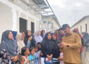 Bupati Aceh Tamiang Tinjau Huntara dan Huntap serta Salurkan Sembako bagi Warga Terdampak Bencana