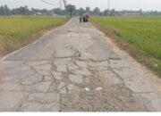 Sering Terjadi Kecelakaan, Warga Keluhkan Kerusakan Jalan Poros Desa Renged dan Minta Segera Diperbaiki